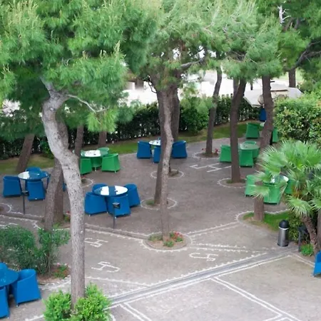 Sporting מלון 4*